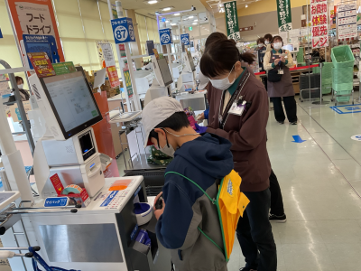 3年1組_社会_味戸綾音_ヨークベニマル見学_4