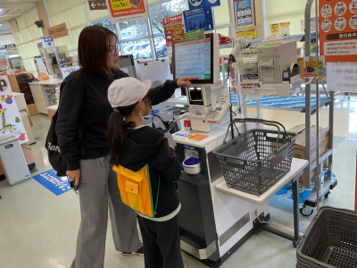 3年1組_社会_味戸綾音_ヨークベニマル見学_14