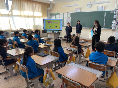 3年1組_国語_味戸綾音_手話教室_61